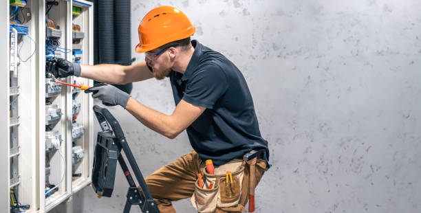 Best Circuit Breaker Repair  in Green Meadows, OH